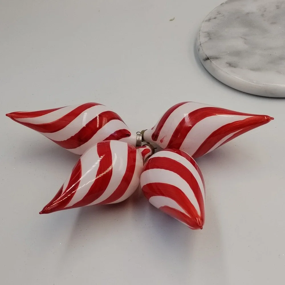 Set of 4 Handblown Glass Peppermint Swirl Teardrop Ornaments Red White Michoacan